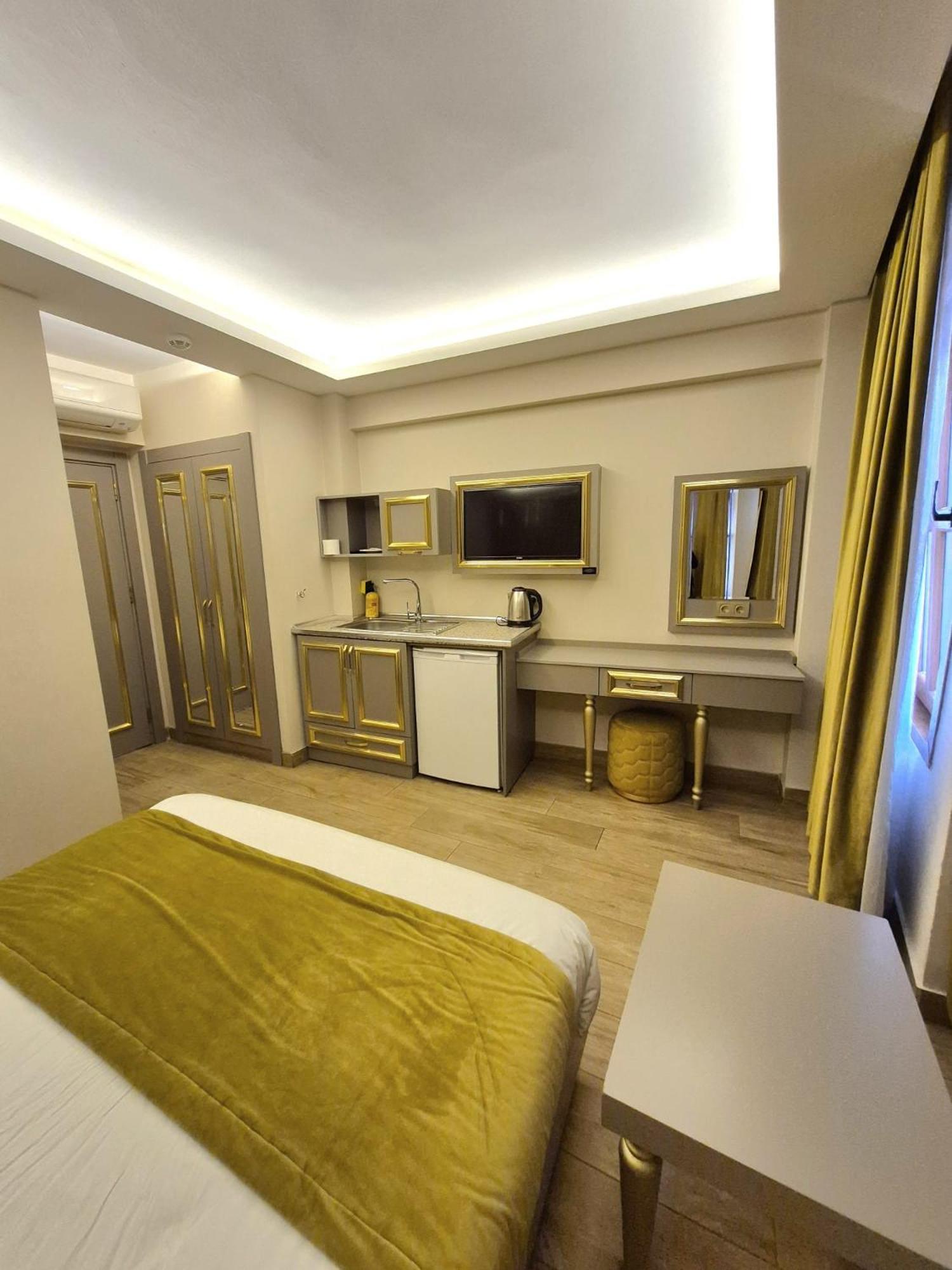 Taksim La Marino Hotel Стамбул Экстерьер фото