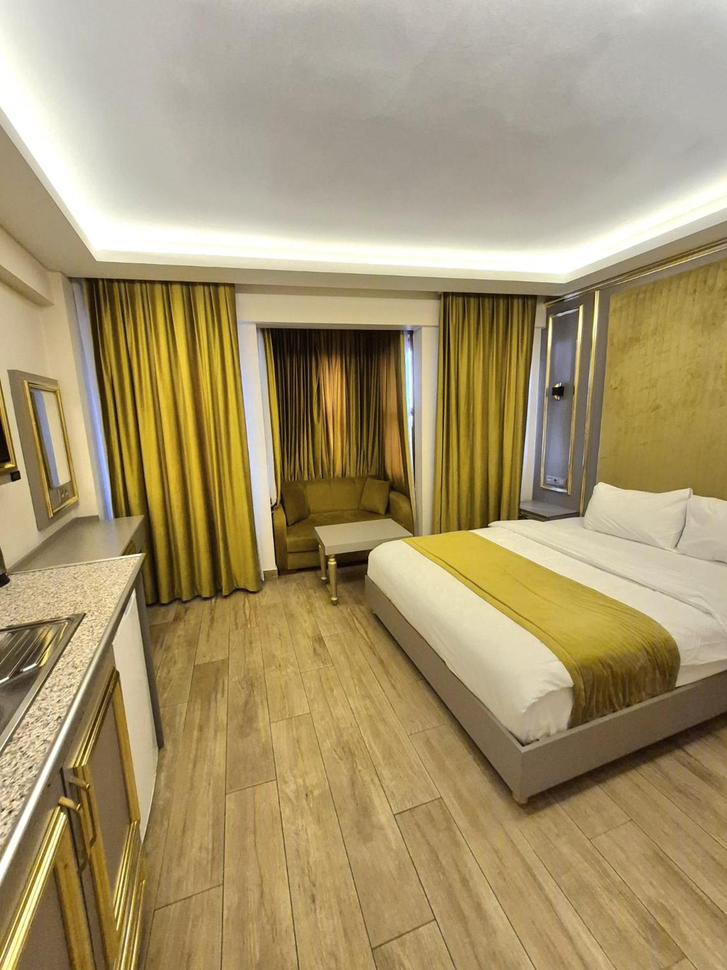 Taksim La Marino Hotel Стамбул Экстерьер фото